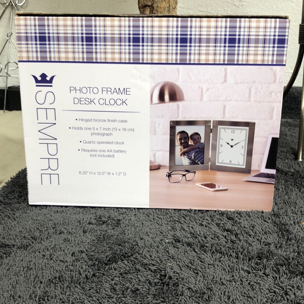 NEW IN‎ BOX PHOTO FRAME DESK CLOCK